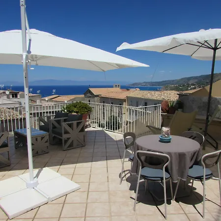 Le Terrazze فندق مبيت وإفطار تروبيا